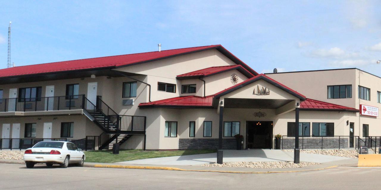 Alberta Beach Inn&Suites Exterior foto